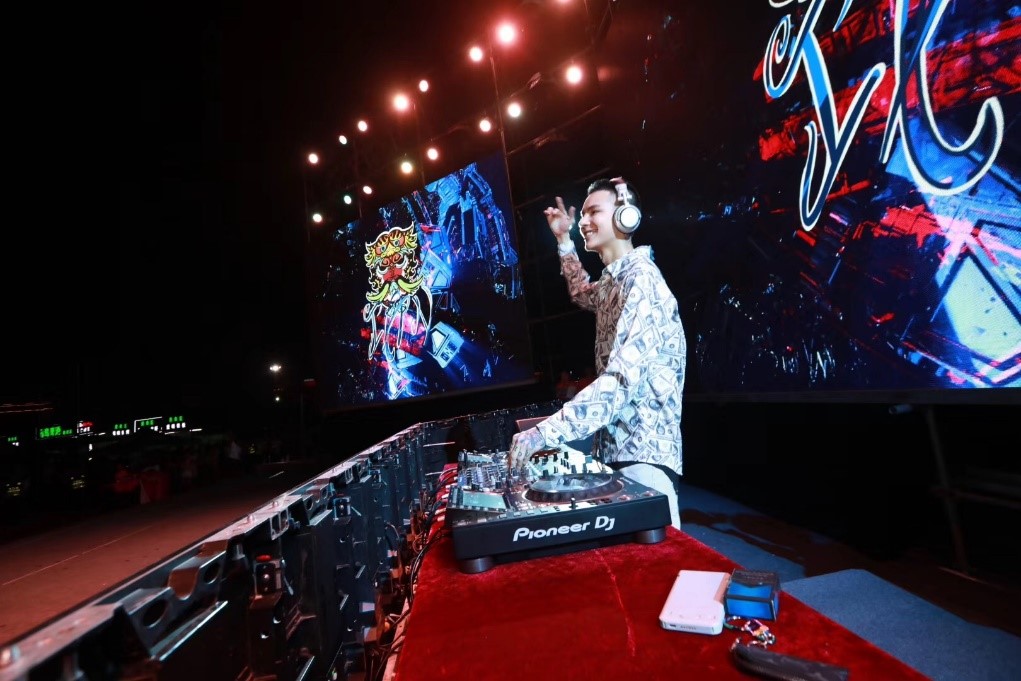 1595225701765004142.jpg 2-3.jpg